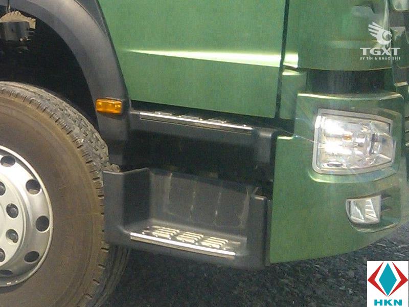 Xe Tải Howo 4 Chân 11 Tấn Gắn Cẩu Dongyang SS2725LB 10 Tấn 6 Khúc