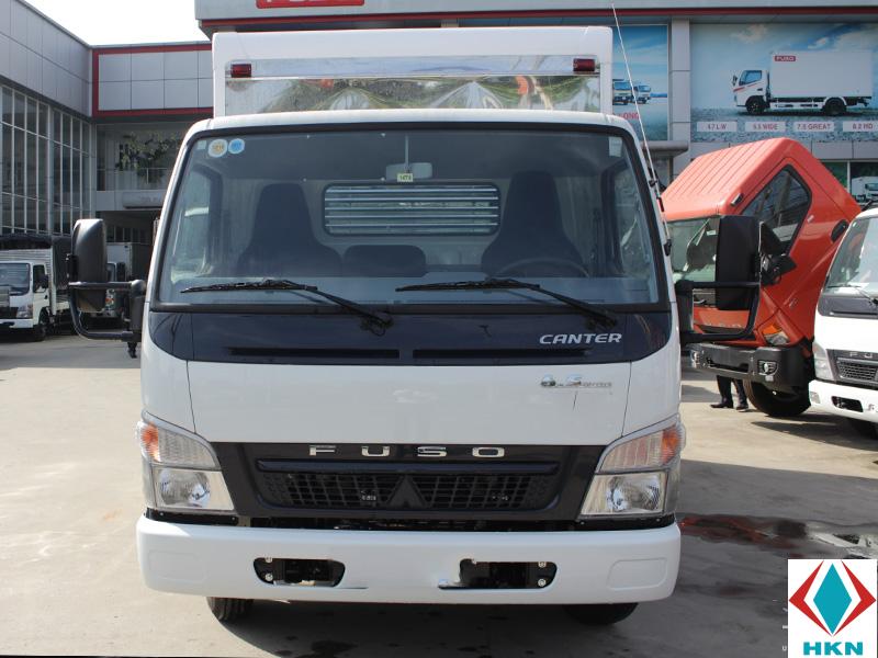 cabin-xe-tai-fuso-6-5 Xe Cẩu Fuso Canter 3T5 Gắn Cẩu Unic URV344