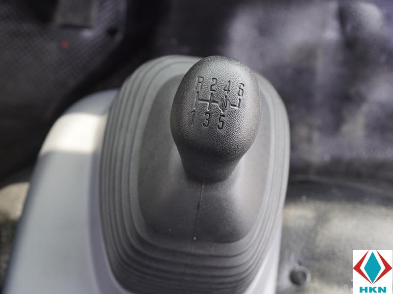 can-gac-so-xe-tai-isuzu-series-n Xe Tải Isuzu NQR75L 3T5 Gắn Cẩu Unic 3 Tấn URV340