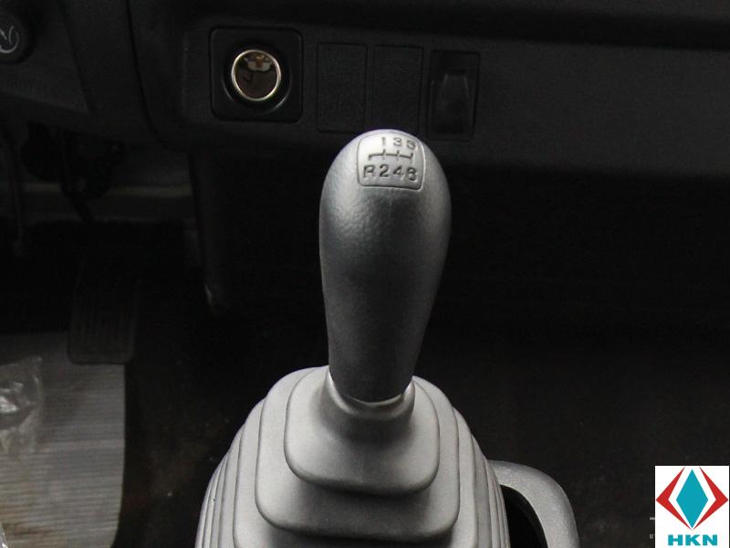 Xe Tải Hino FC9JLTC 5.3 Tấn Gắn Cẩu Unic URV344
