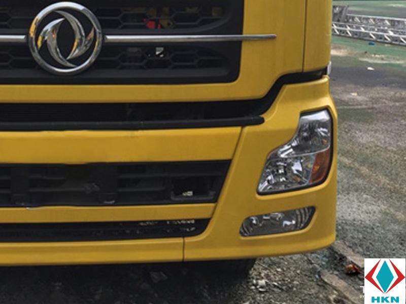 cum-den-pha-xe-tai-dongfeng-2 Xe Cẩu Dongfeng 4 Chân 11T5 Gắn Cẩu Soosan SCS1015LS