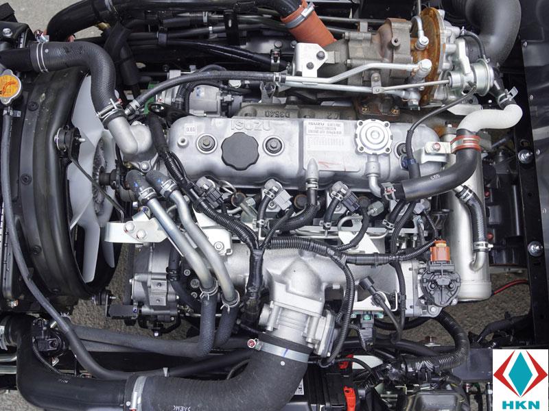 Xe Tải Isuzu 6T4 FVR34Q Gắn Cẩu Unic 5 Tấn 4 Khúc