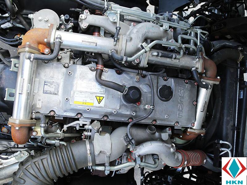 Xe Cẩu Isuzu Vĩnh Phát FV330 4 Chân 12 Tấn Gắn Cẩu Soosan SCS1015LS