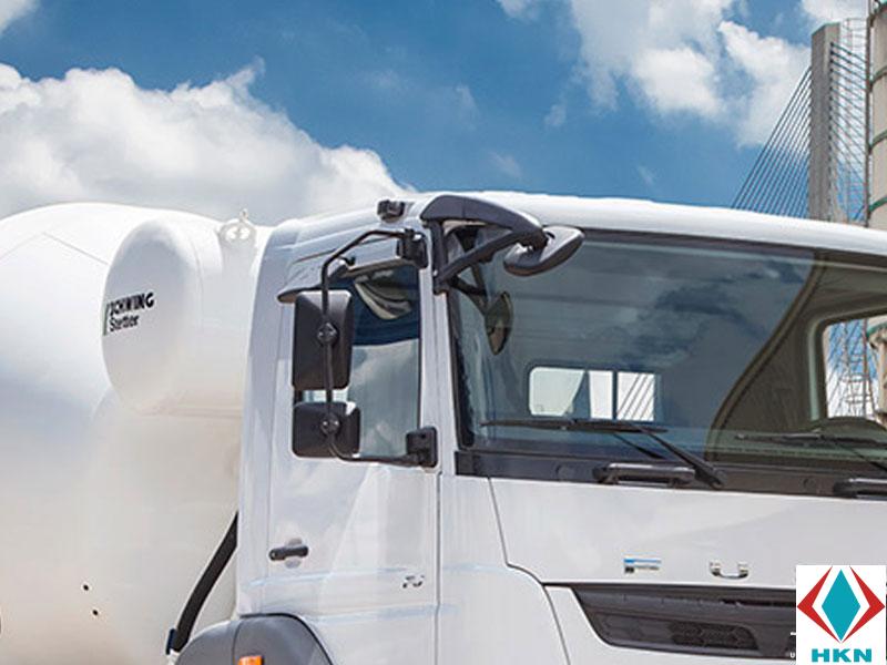 Xe Tải Fuso 3 Chân 12 Tấn Gắn Cẩu Ferrari 5 Tấn 4 Khúc