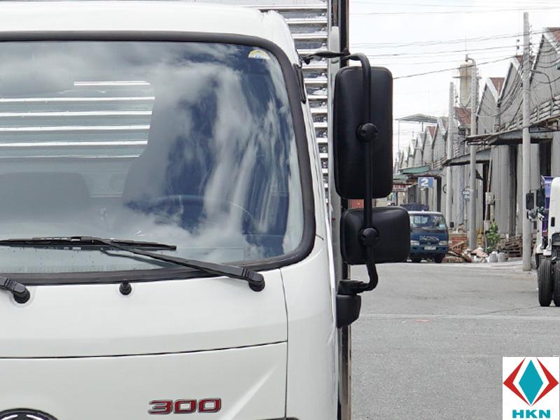 Xe Tải Hino 1T2 XZU650 Gắn Cẩu Unic 2 Tấn 3 Khúc URV233