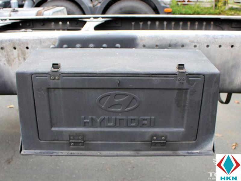 Xe Cẩu Hyundai HD210 10 Tấn Gắn Cẩu Unic URV805 8 Tấn 5 Khúc