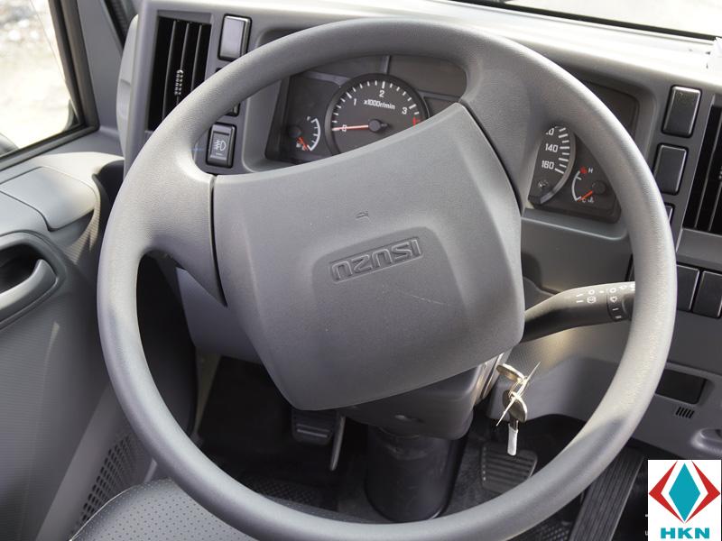 vo-lang-tay-lai-xe-tai-isuzu-series-n Xe Tải Isuzu NPR85K 2 Tấn Gắn Cẩu Unic 3 Tấn 5 Khúc