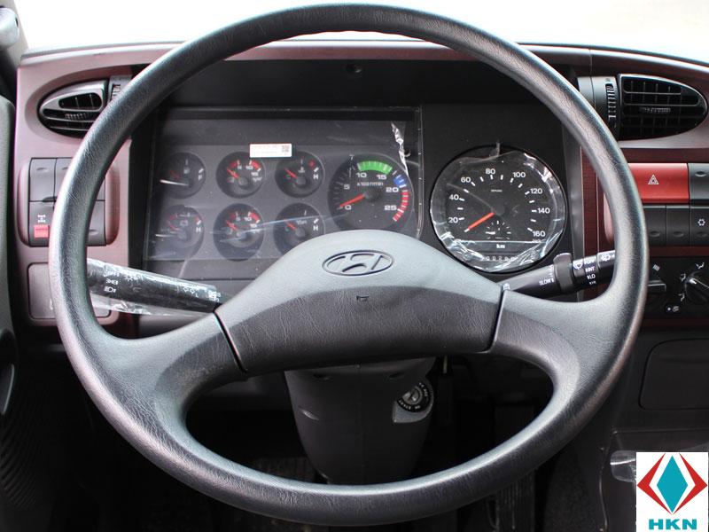 Xe Cẩu Hyundai HD250 12 Tấn Gắn Cẩu Unic URV553