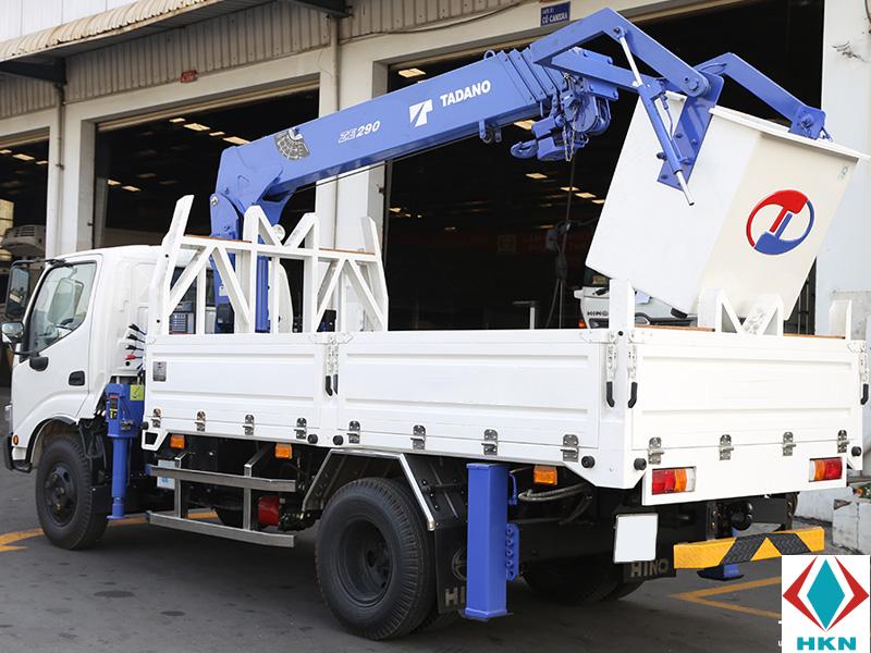 Xe Cẩu Hino Dutro 300 3T5 Gắn Cẩu Tadano TM-ZE295MH
