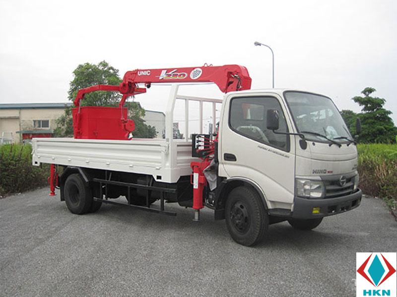 Xe Cẩu Hino Dutro 300 3T3 Gắn Cẩu Unic URV295
