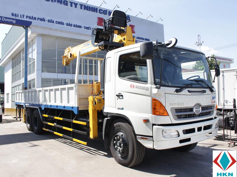 Xe Cẩu Hino FL8JW7A 12 Tấn Gắn Cẩu Soosan 7 Tấn 6 Khúc