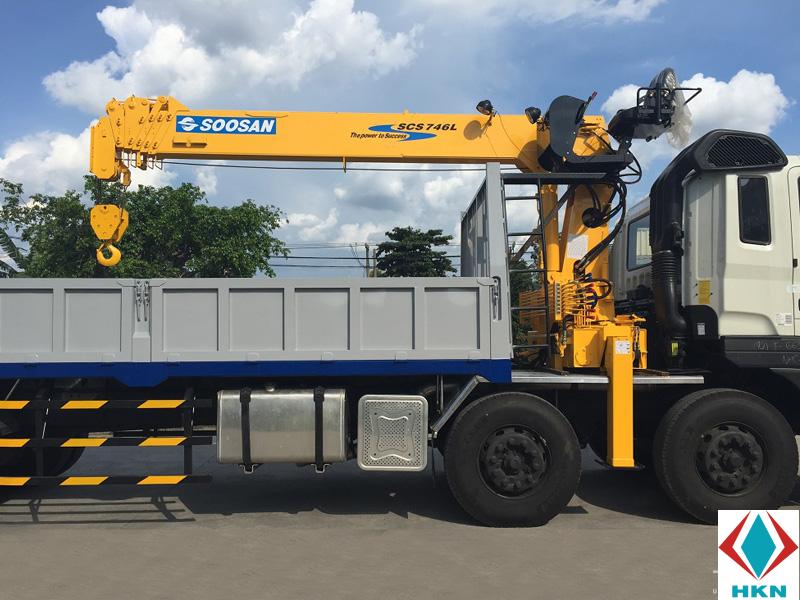 Xe Cẩu Hyundai HD320 13T5 Gắn Cẩu Soosan SCS746L